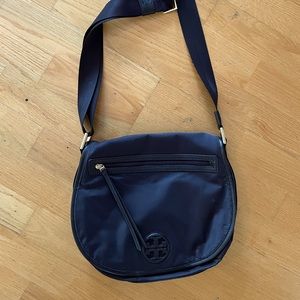 Black Tory Burch crossbody only used once.